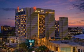 โรงแรม เมเปิล